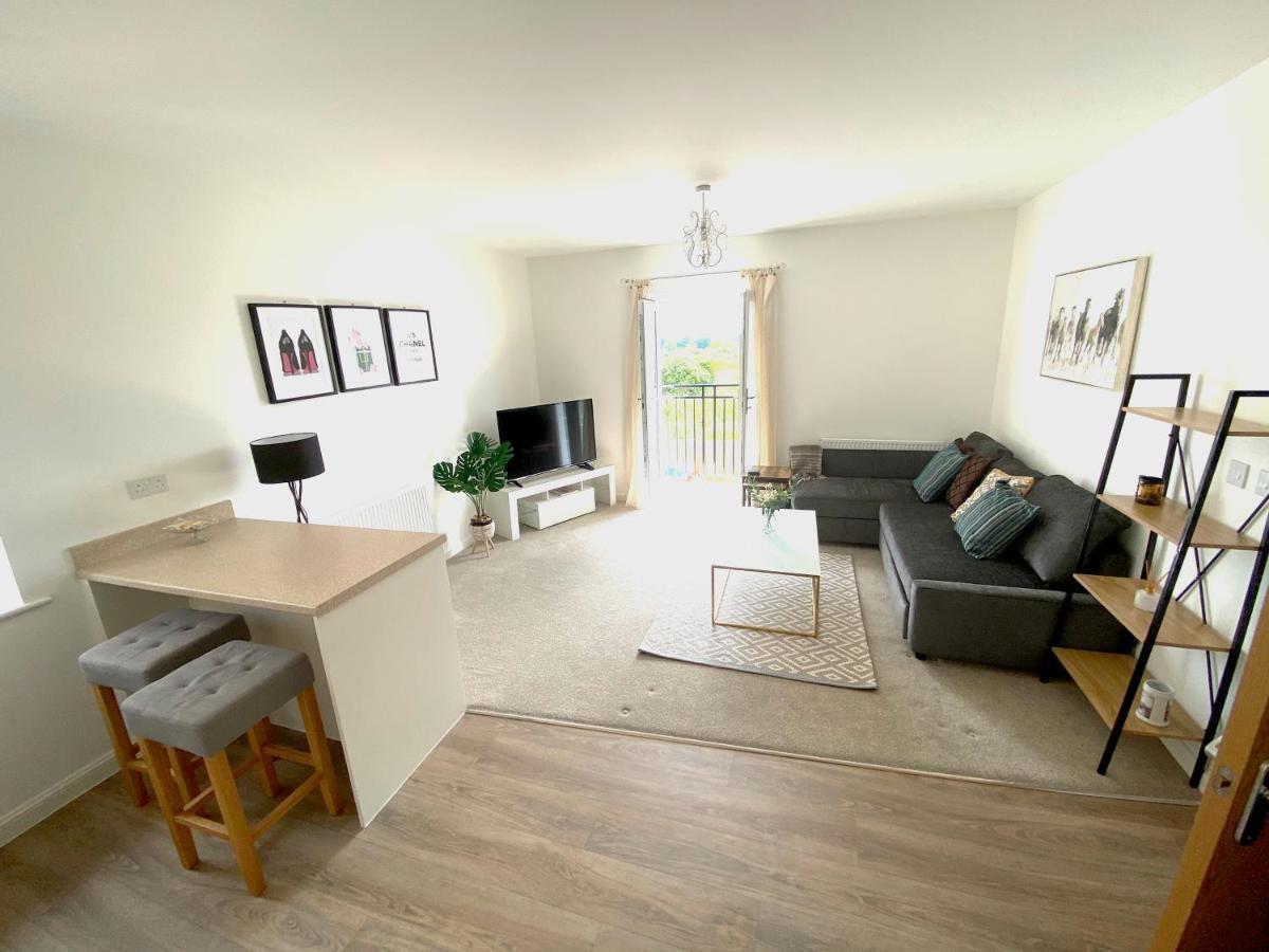 Home Crowd Luxury Apartments Doncaster Luaran gambar
