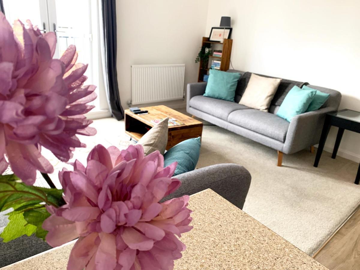 Home Crowd Luxury Apartments Doncaster Luaran gambar
